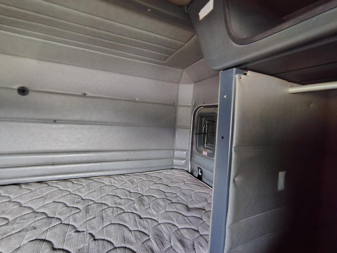 1995 PETERBILT 379 - Image 22